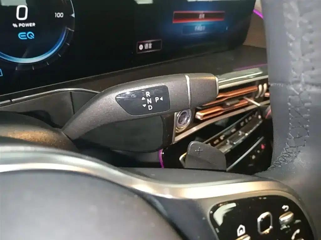 Mercedes-Benz EQC 2021 Model EQC 400 4MATIC — миниатюра 14