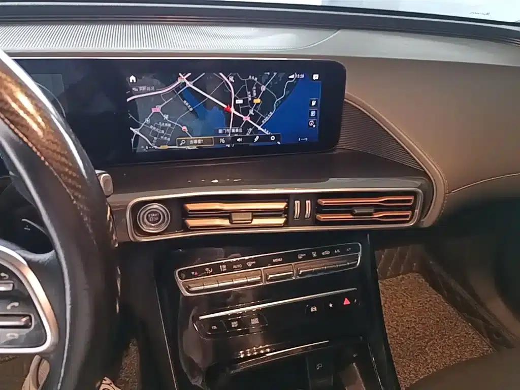 Mercedes-Benz EQC 2020 Model EQC 400 4MATIC — миниатюра 13