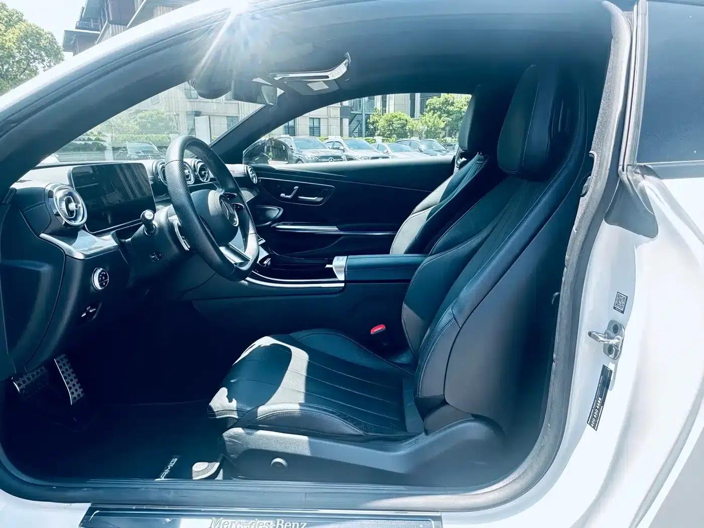 Mercedes-Benz CLE 2024 CLE 300 4MATIC Luxury Coupe — миниатюра 3