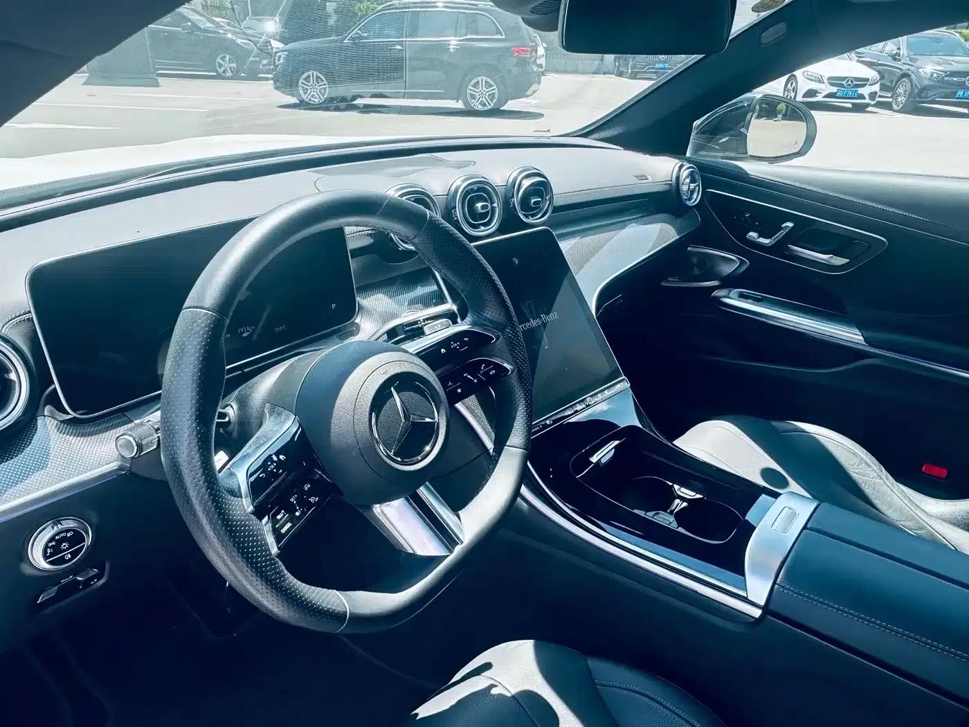 Mercedes-Benz CLE 2024 CLE 300 4MATIC Luxury Coupe — миниатюра 4