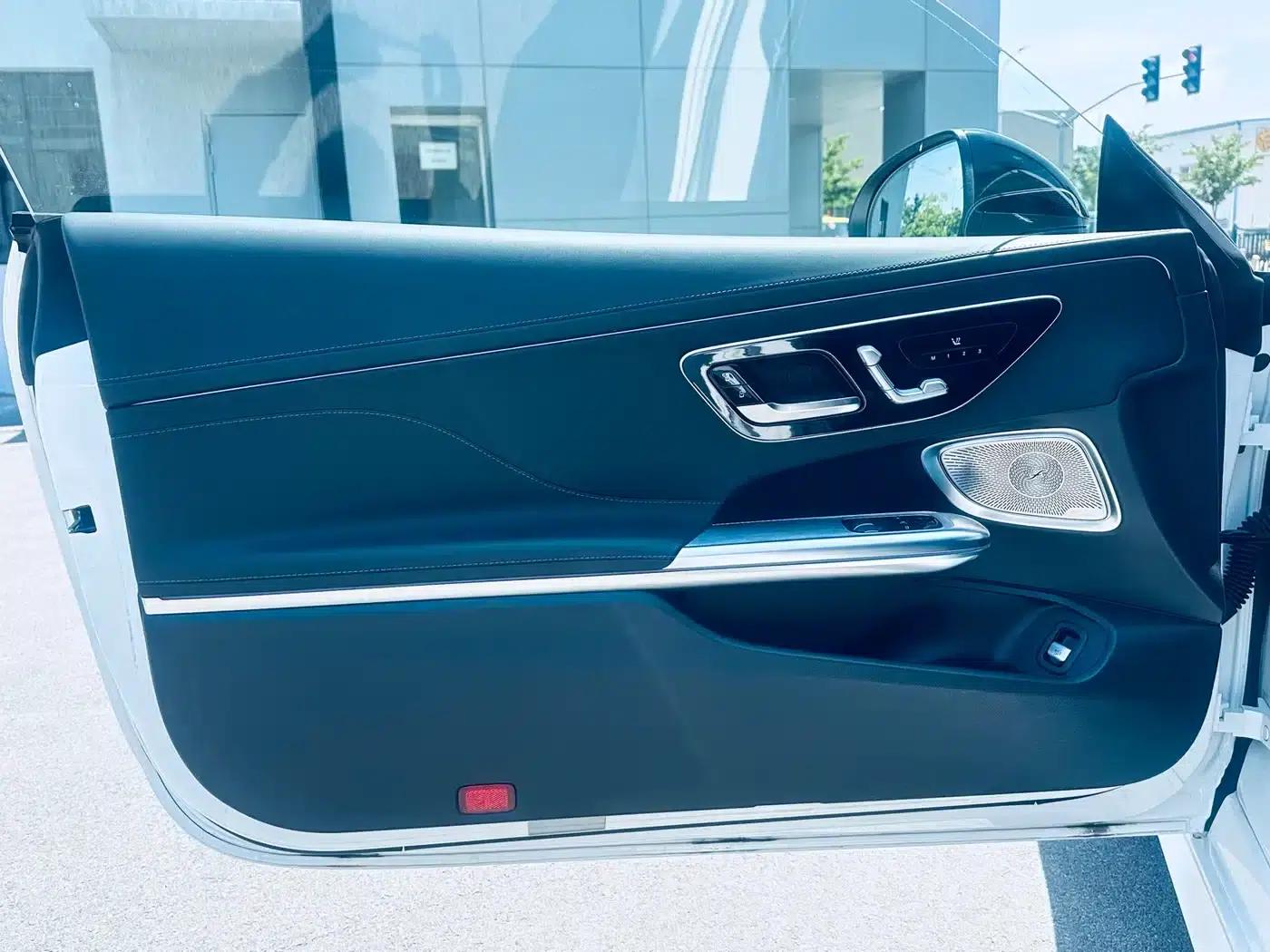 Mercedes-Benz CLE 2024 CLE 300 4MATIC Luxury Coupe — миниатюра 5