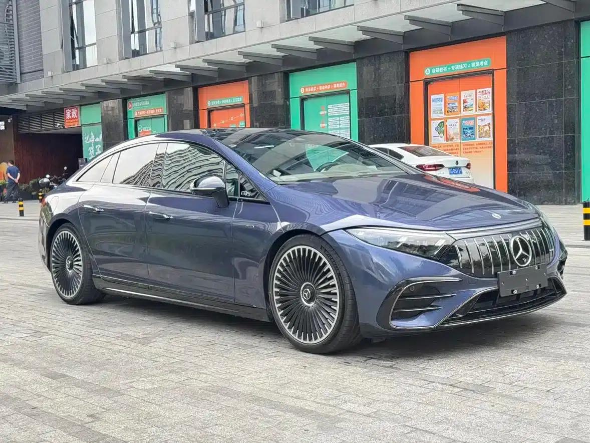 2022 Mercedes-Benz EQS AMG 53 4MATIC+ — миниатюра 3