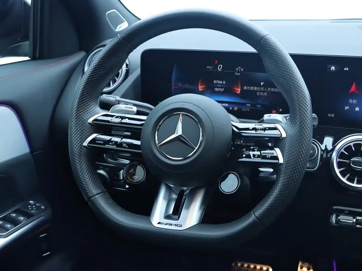 2024 Mercedes-Benz GLA AMG 35 4MATIC — миниатюра 17