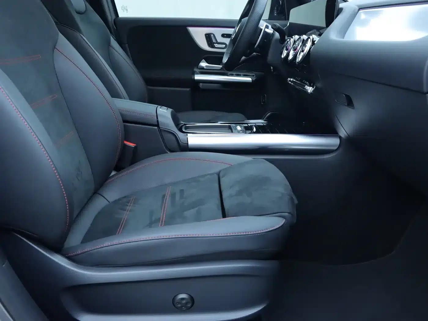 2024 Mercedes-Benz GLA AMG 35 4MATIC — миниатюра 8