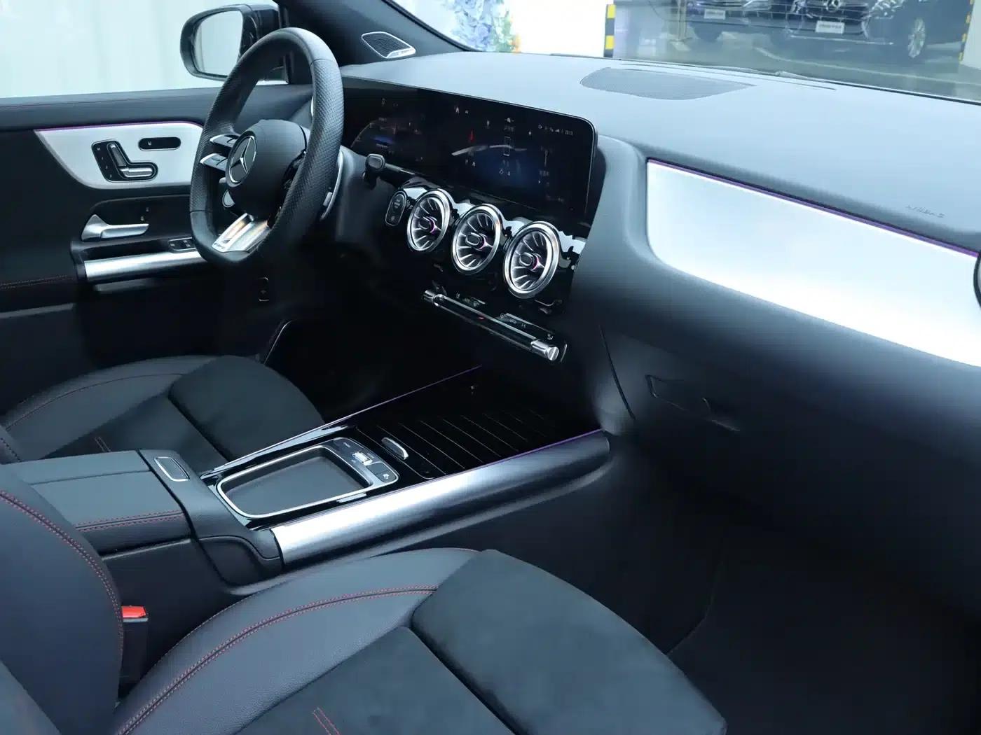 2024 Mercedes-Benz GLA AMG 35 4MATIC — миниатюра 9