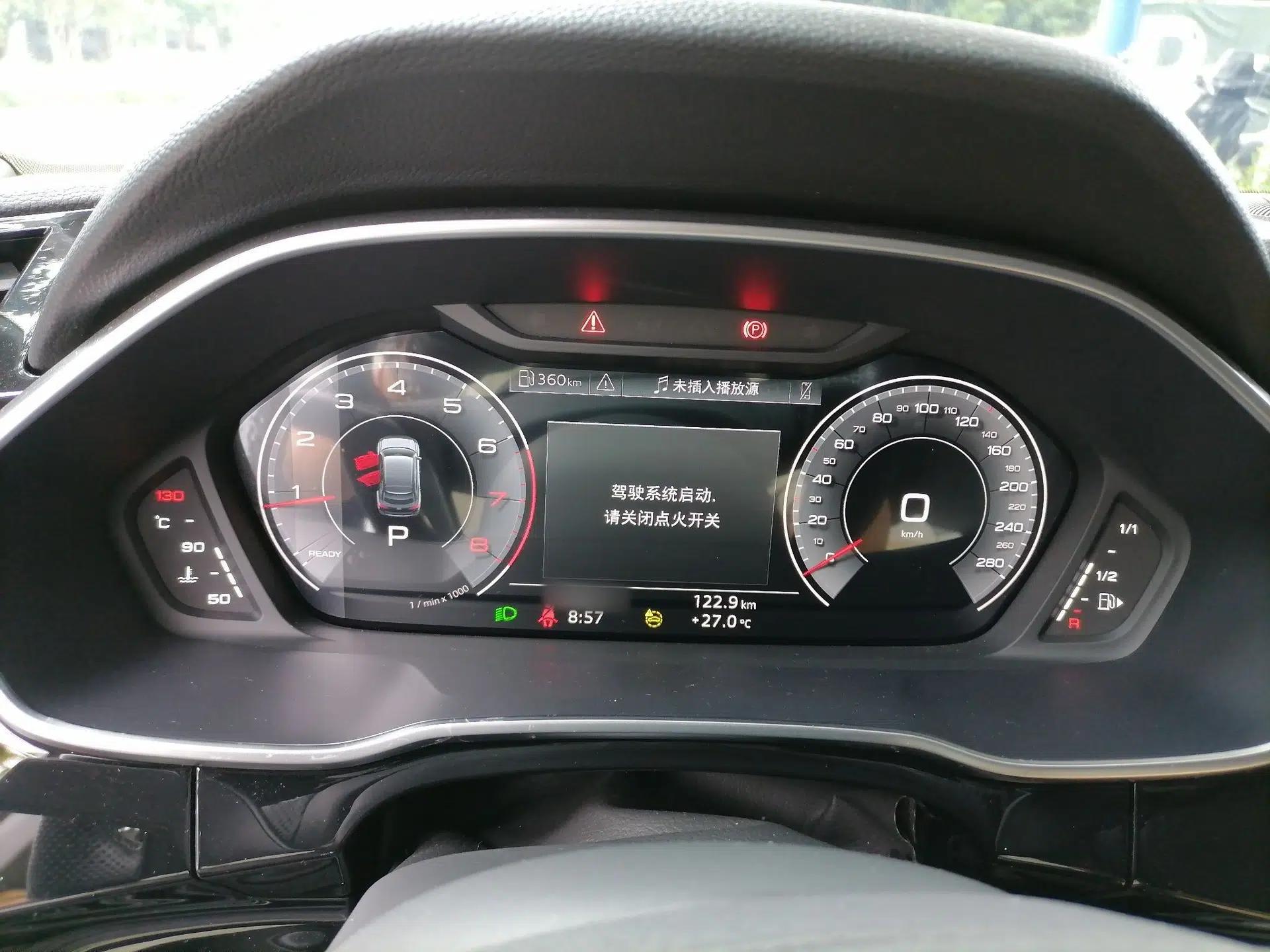 Audi Q3 Sportback 2022 40 TFSI Fashion Model — миниатюра 10