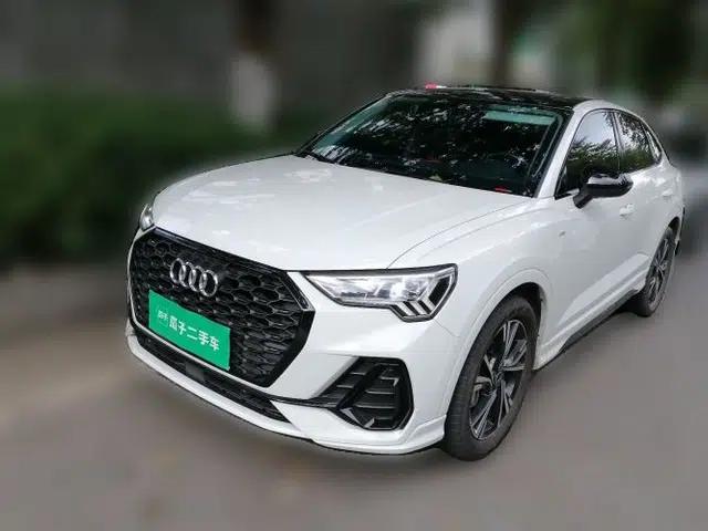 Audi Q3 Sportback 2022 40 TFSI Fashion Model
