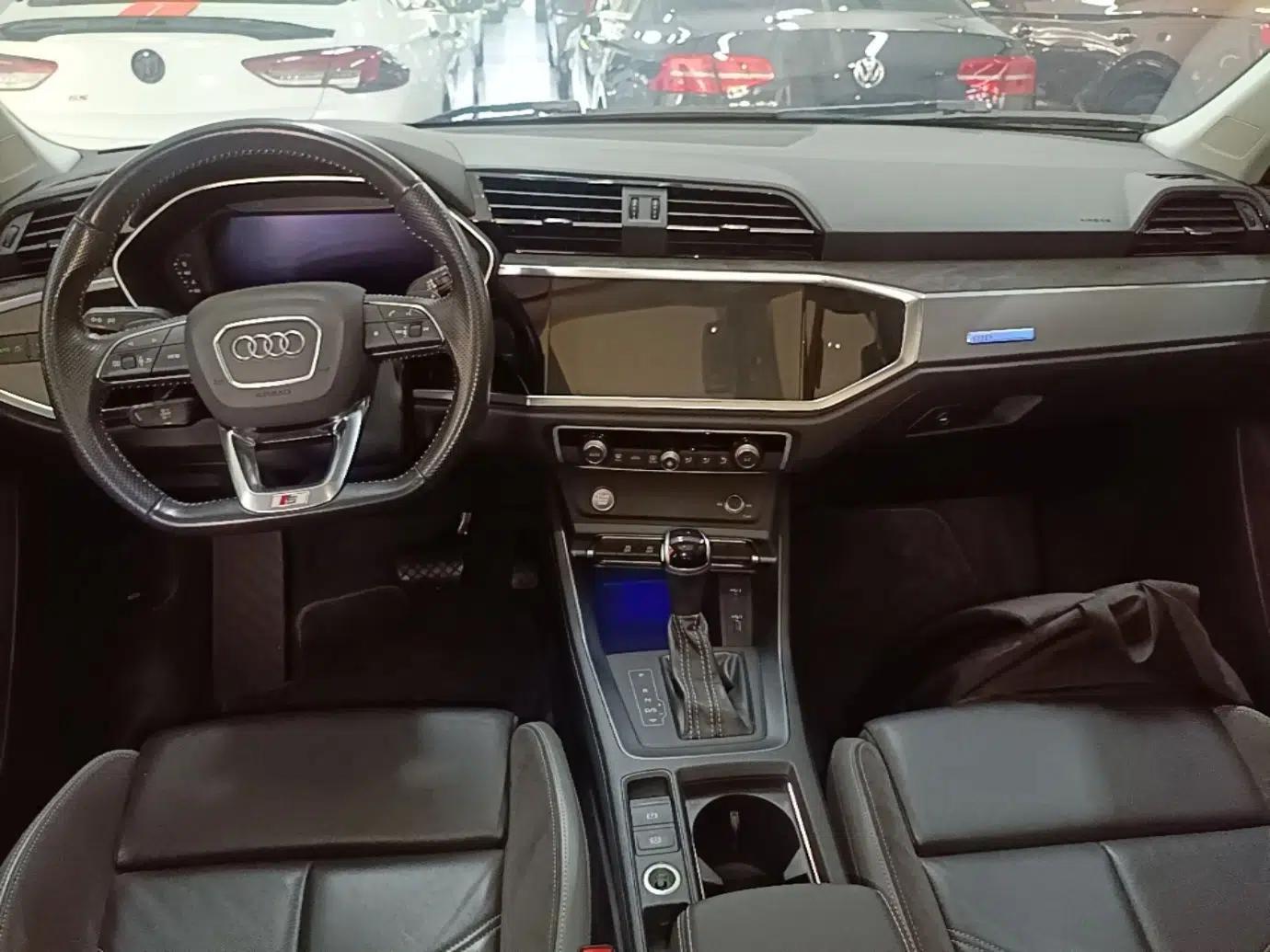 Audi Q3 Sportback 2020 40 TFSI Fashion Model — миниатюра 13