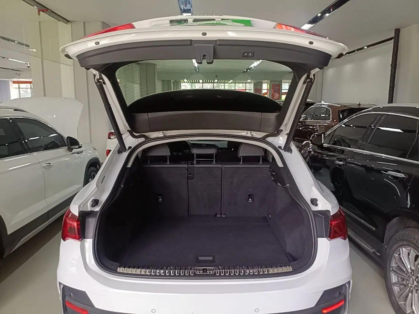 Audi Q3 Sportback 2020 40 TFSI Fashion Model — миниатюра 22