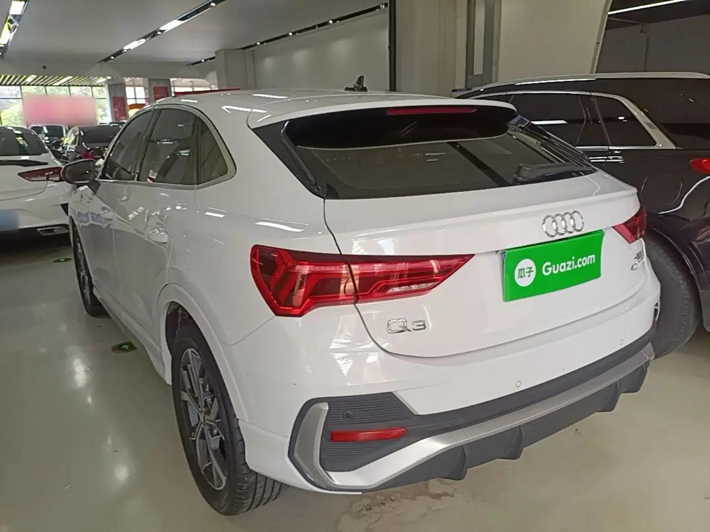 Audi Q3 Sportback 2020 40 TFSI Fashion Model — миниатюра 4