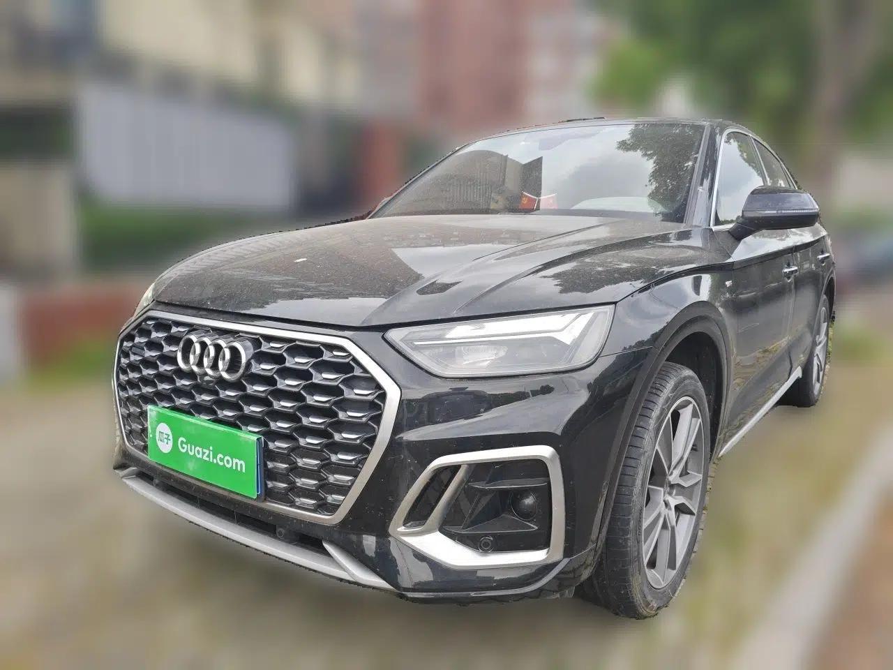 Audi Q5L Sportback 2021 40 TFSI Luxury Edition — миниатюра 1