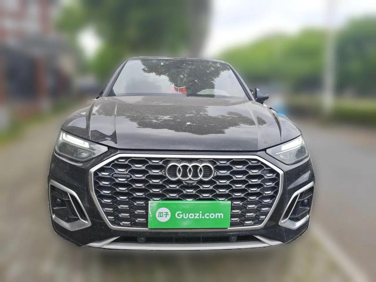 Audi Q5L Sportback 2021 40 TFSI Luxury Edition — миниатюра 2