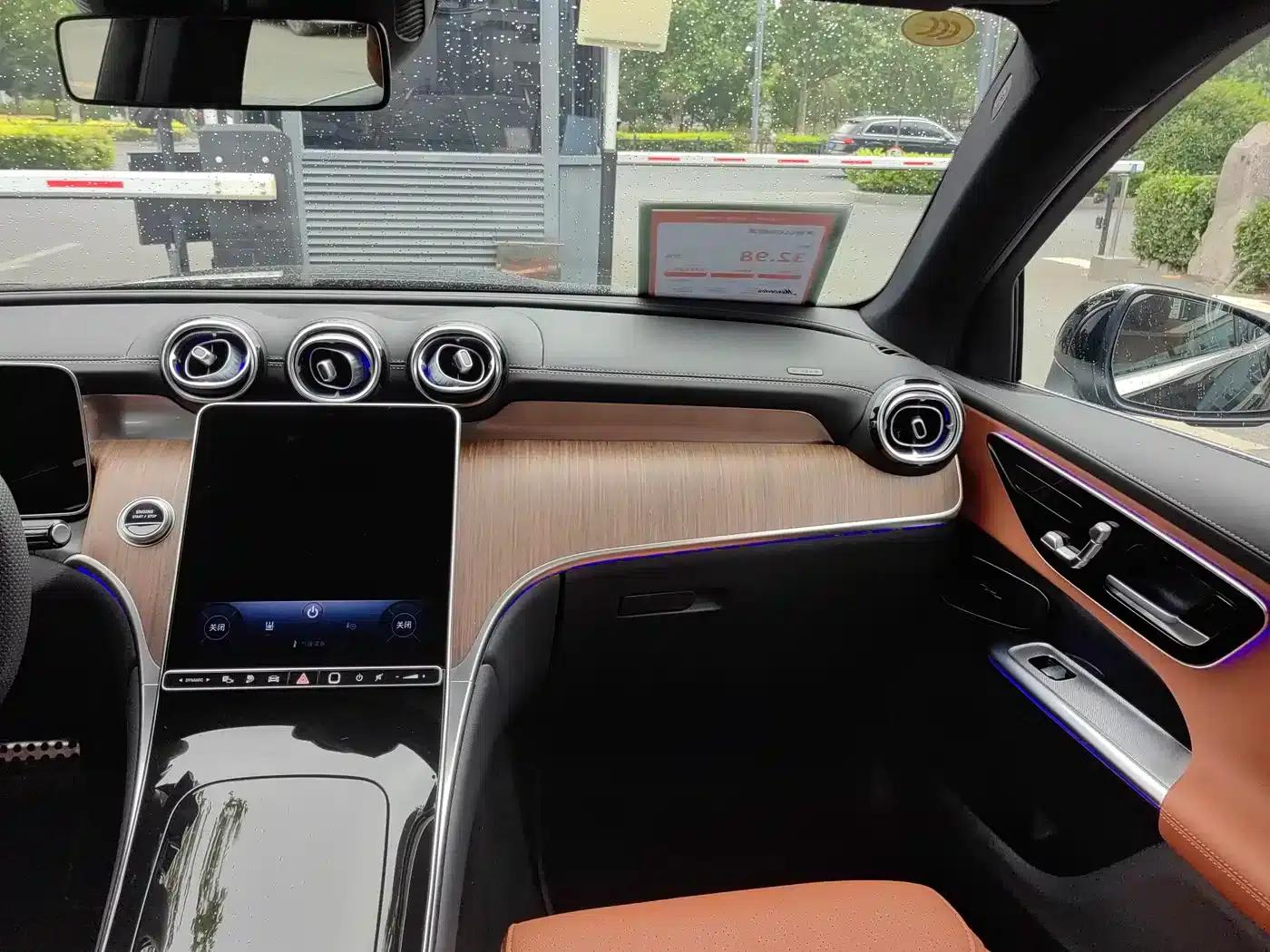 Mercedes-Benz GLC PHEV 2025 350 e L 4MATIC Classic Edition — миниатюра 14