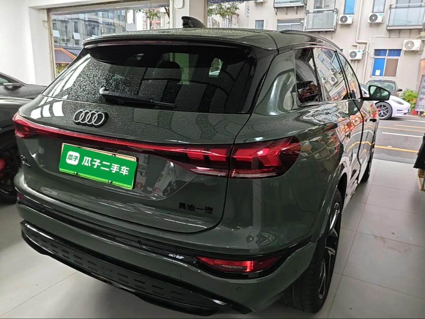 Audi Q6L e-tron 2026 First Launch Navigation Edition — миниатюра 6