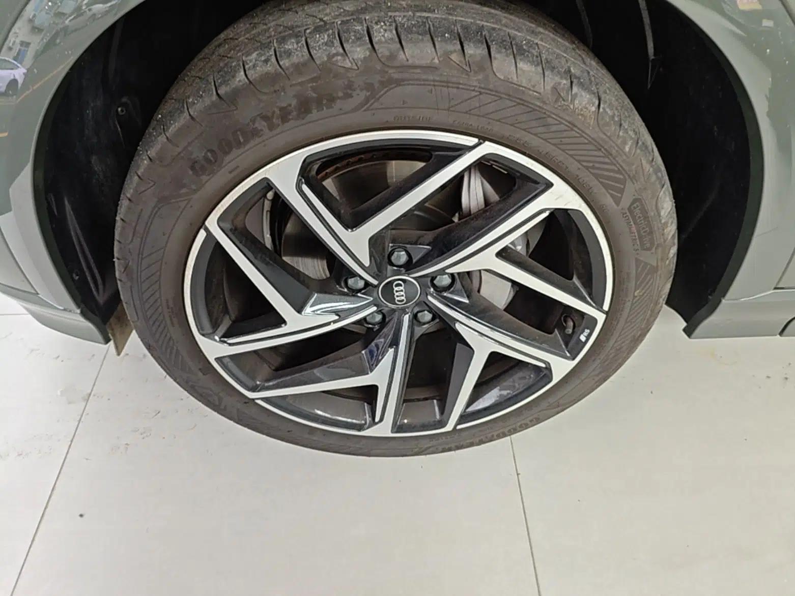 Audi Q6L e-tron 2026 First Launch Navigation Edition — миниатюра 8