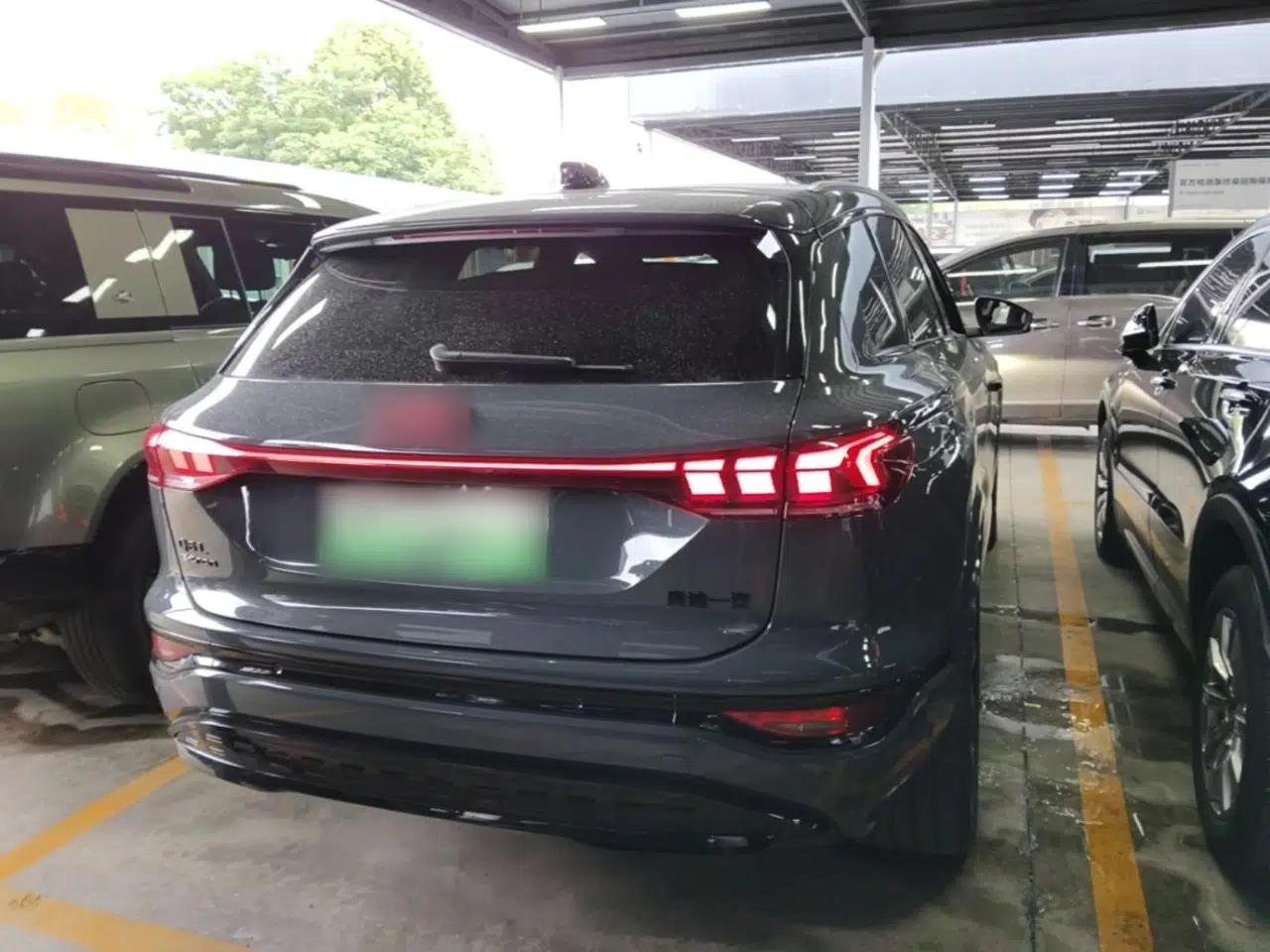 Audi Q6L e-tron 2026 First Launch Navigation Edition — миниатюра 3