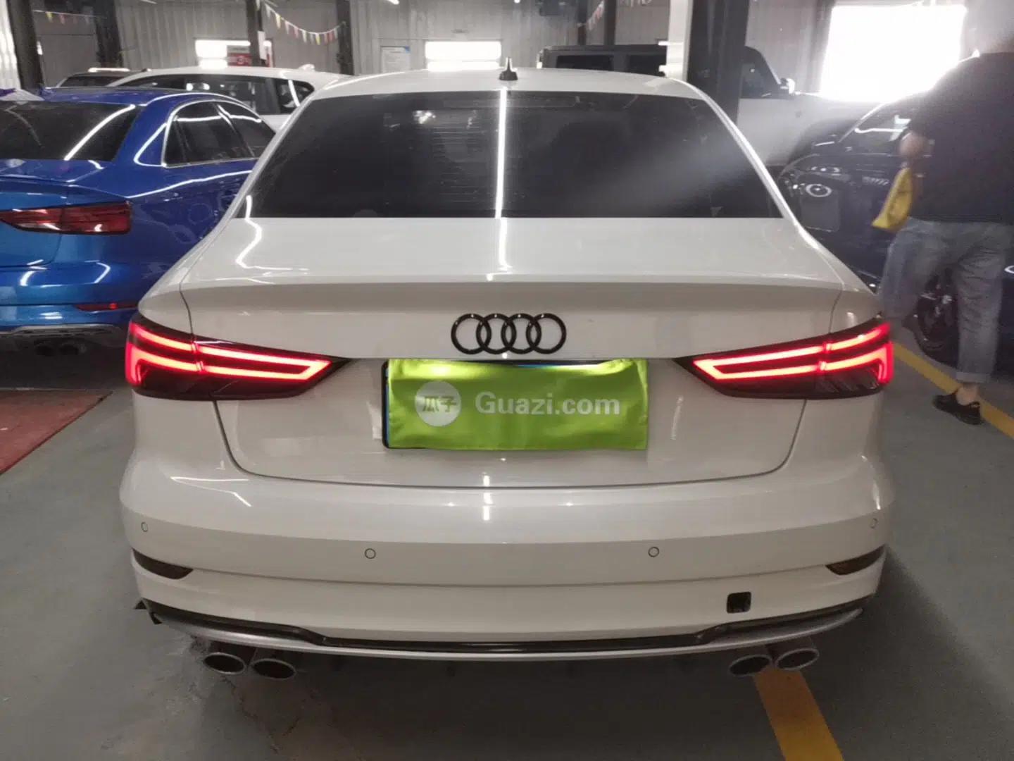 Audi S3 2017 Year Restyled S3 2.0T Limousine — миниатюра 3