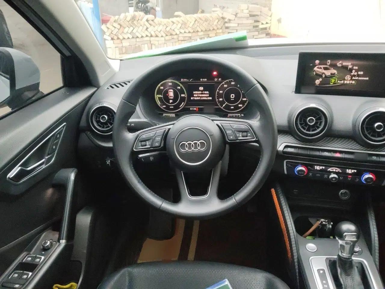 Audi Q2L e-tron 2019 Q2L e-tron Pure Electric Smart Enjoyment Model — миниатюра 11