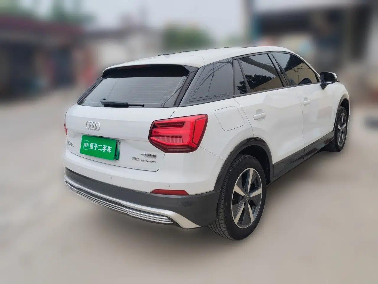 Audi Q2L e-tron 2019 Q2L e-tron Pure Electric Smart Enjoyment Model — миниатюра 6