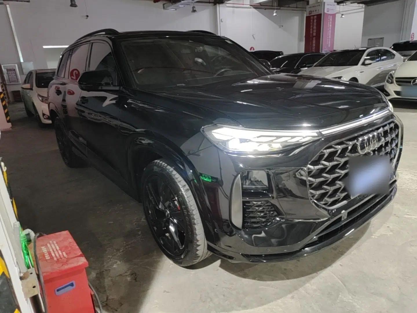 Audi Q6 2024 45 TFSI quattro Black Warrior Edition 6 Seats — миниатюра 3