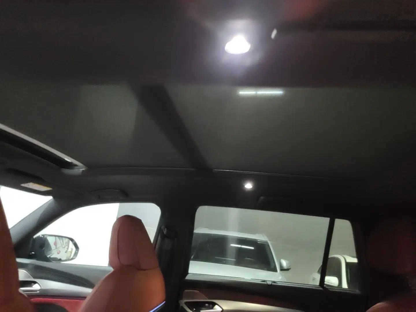 Audi Q6 2024 45 TFSI quattro Black Warrior Edition 6 Seats — миниатюра 21