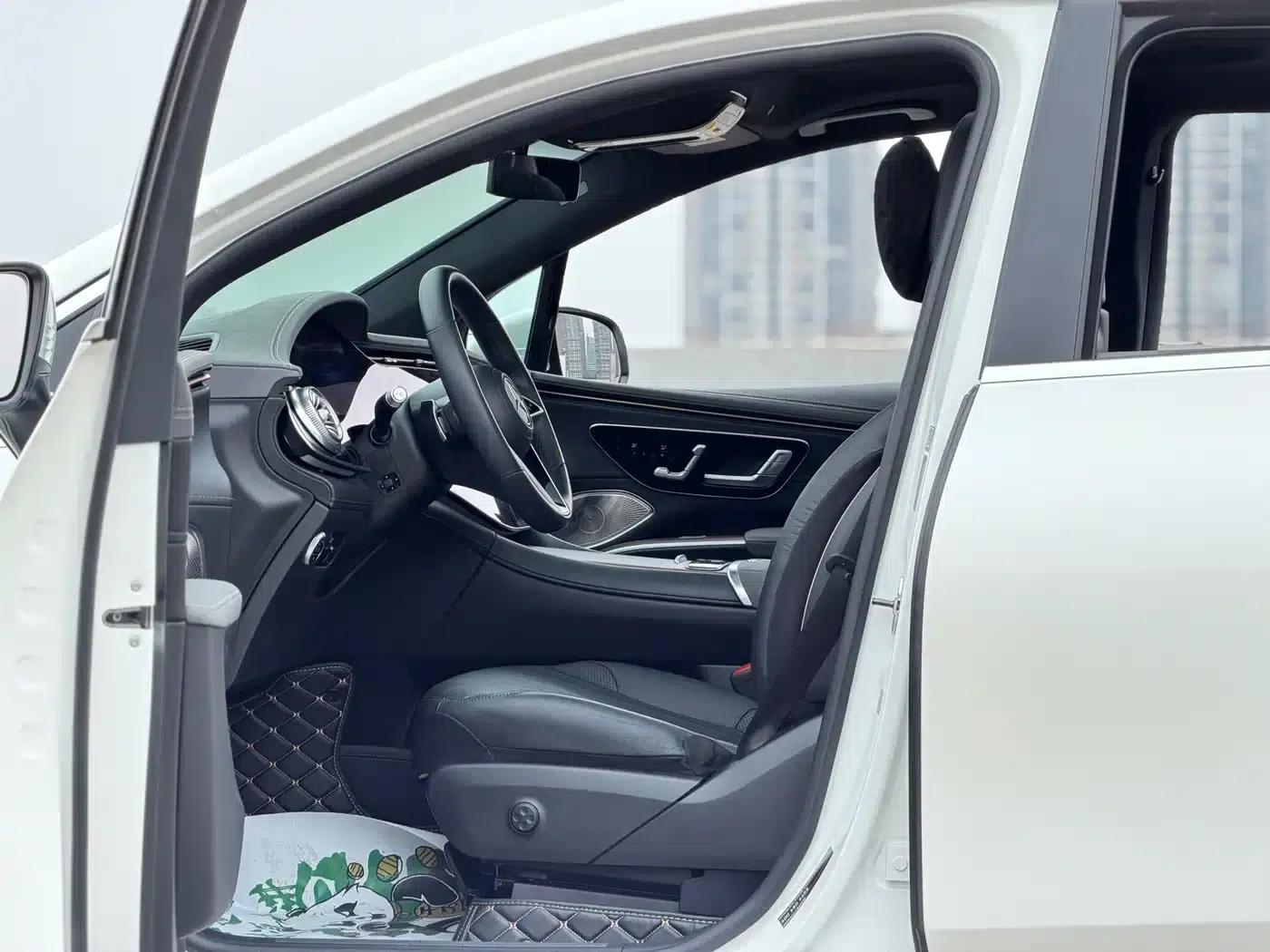 Mercedes-Benz EQS SUV 2023 450 4MATIC Pioneer Edition — миниатюра 18