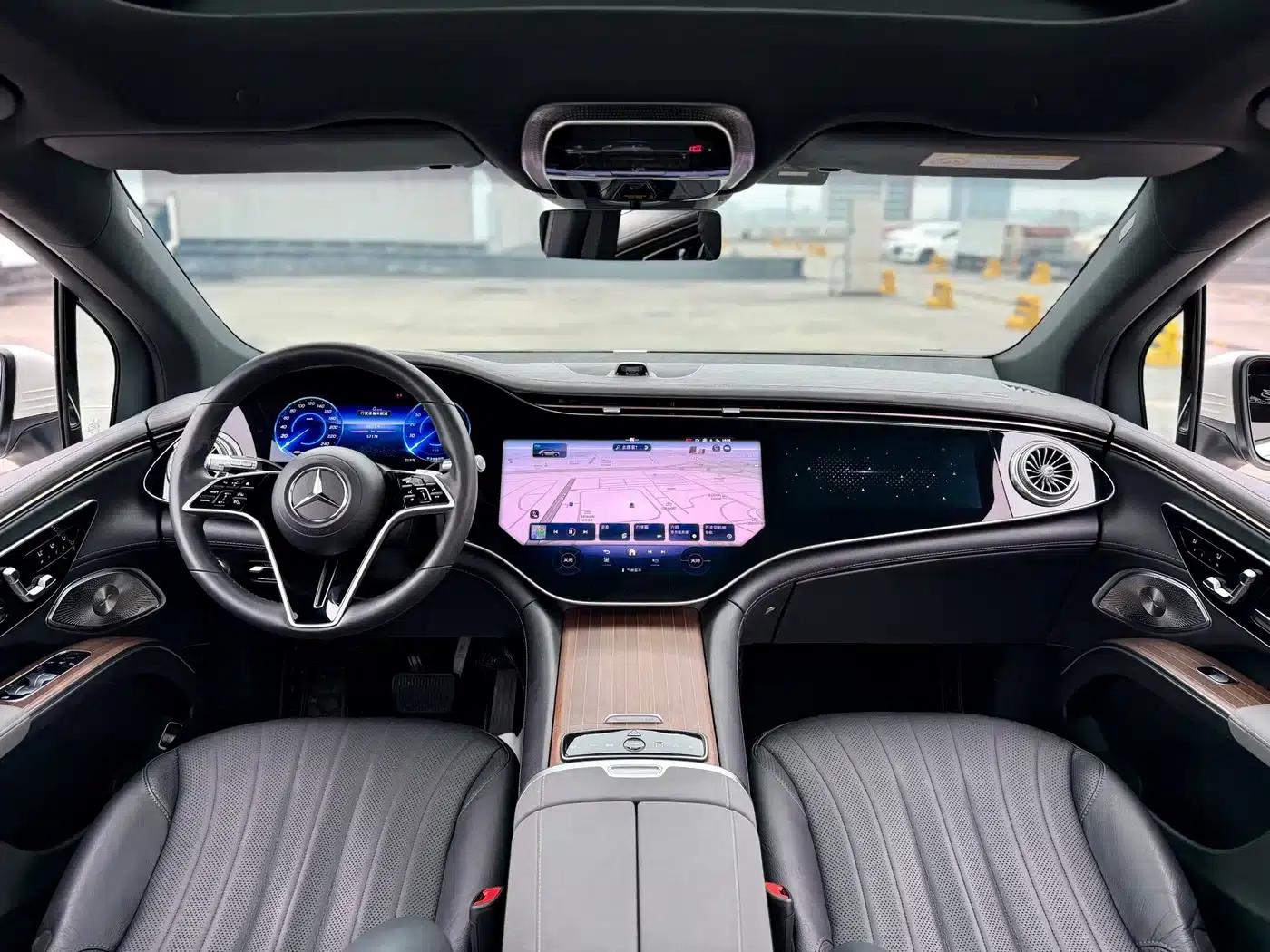 Mercedes-Benz EQS SUV 2023 450 4MATIC Pioneer Edition — миниатюра 8