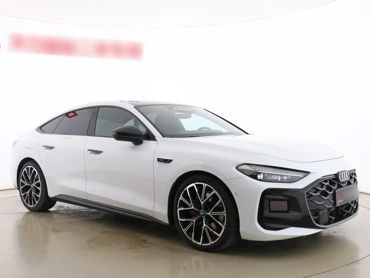 Audi A5L Sportback 2026 TFSI 150kW Smart Leading quattro Edition — миниатюра 4