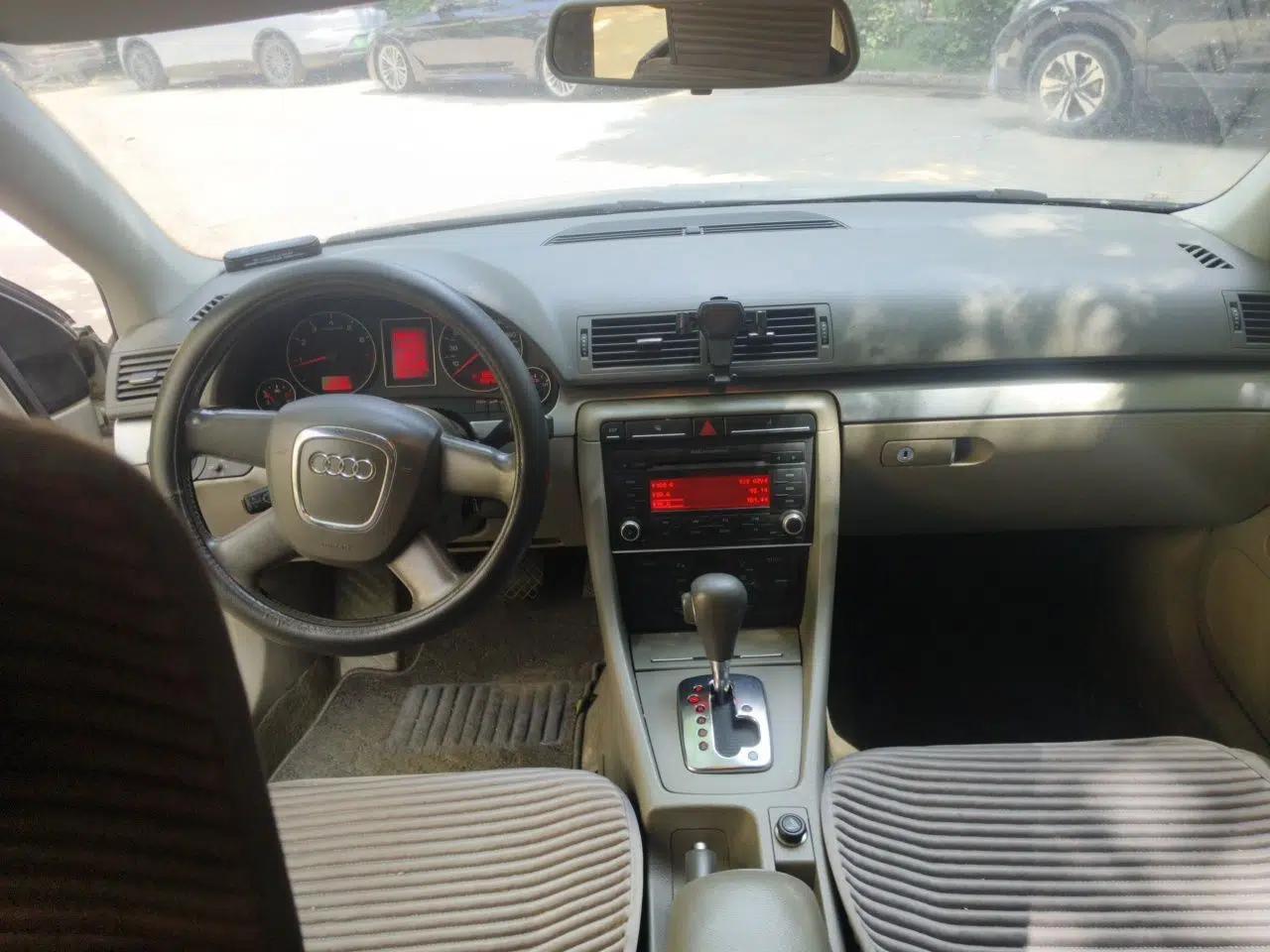 Audi A4 2008 1.8T automatic comfort version — миниатюра 10