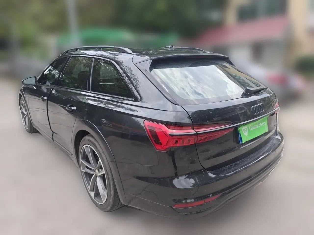 Audi A6 2021 allroad quattro Explorer 55 TFSI Prestige Off-Road Model — миниатюра 4