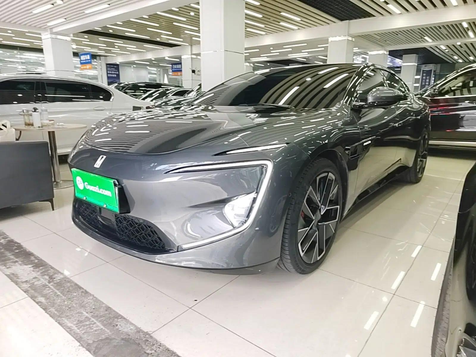Avatr 12 2025 Ultra Extended-Range Edition — миниатюра 1