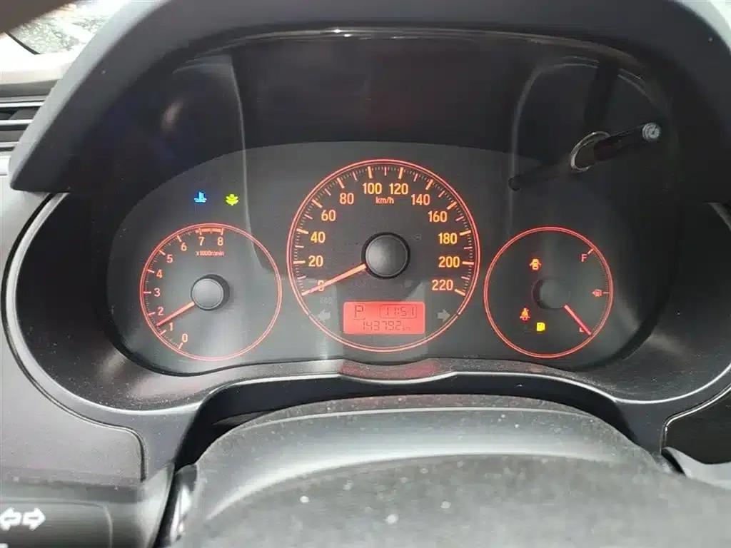 Honda City 2015 1.5L CVT Comfort Edition — миниатюра 12