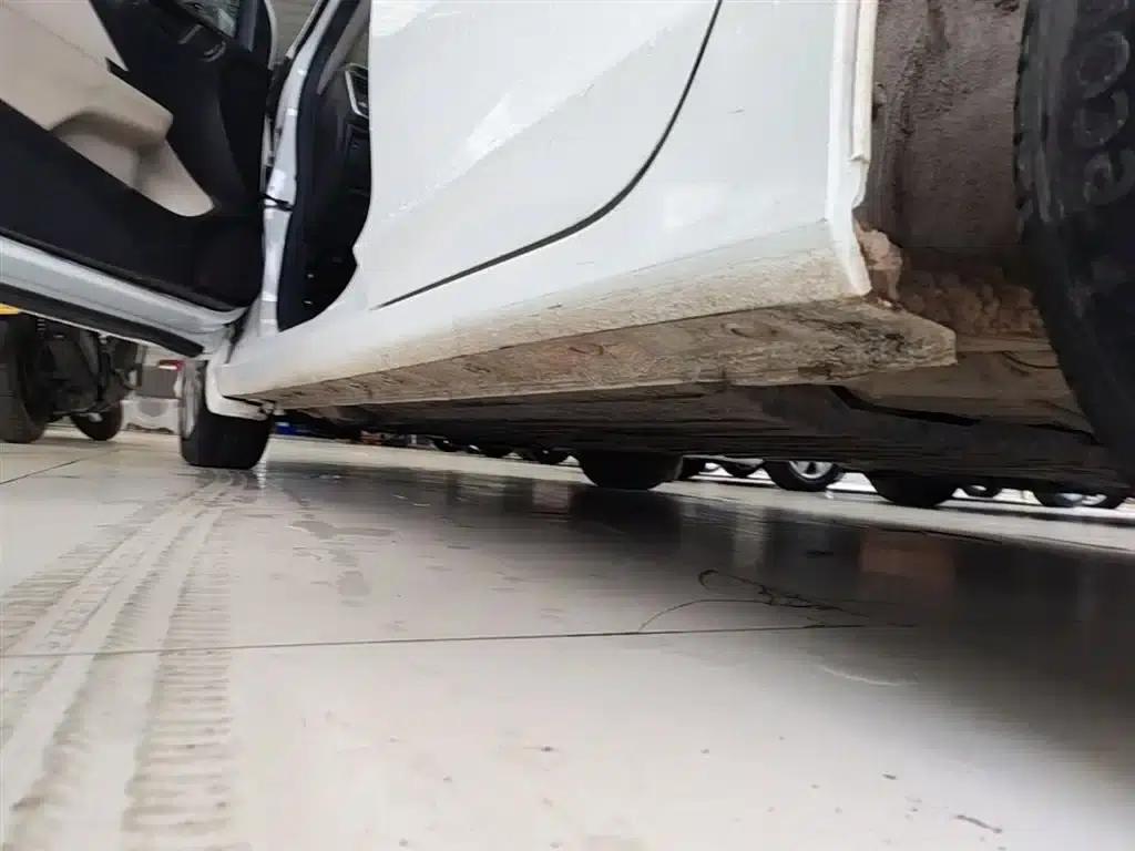 Honda City 2015 1.5L CVT Comfort Edition — миниатюра 22