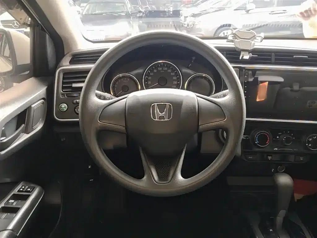 Honda City 2019 1.5L CVT Sport Edition — миниатюра 11