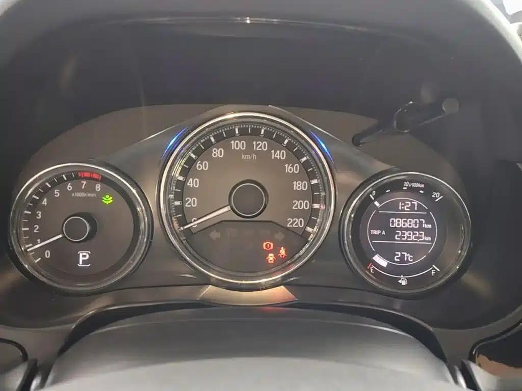 Honda City 2019 1.5L CVT Sport Edition — миниатюра 12