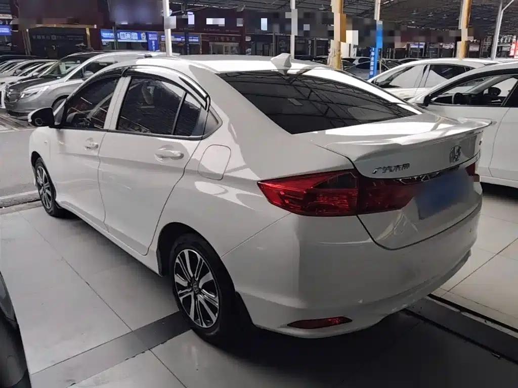 Honda City 2019 1.5L CVT Sport Edition — миниатюра 5