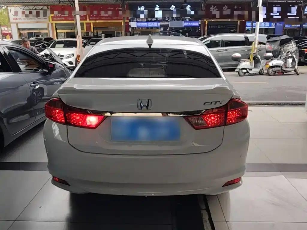 Honda City 2019 1.5L CVT Sport Edition — миниатюра 6