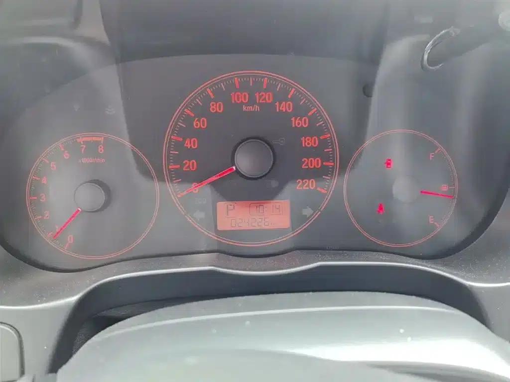 Honda City 2015 1.5L CVT Comfort Edition — миниатюра 12