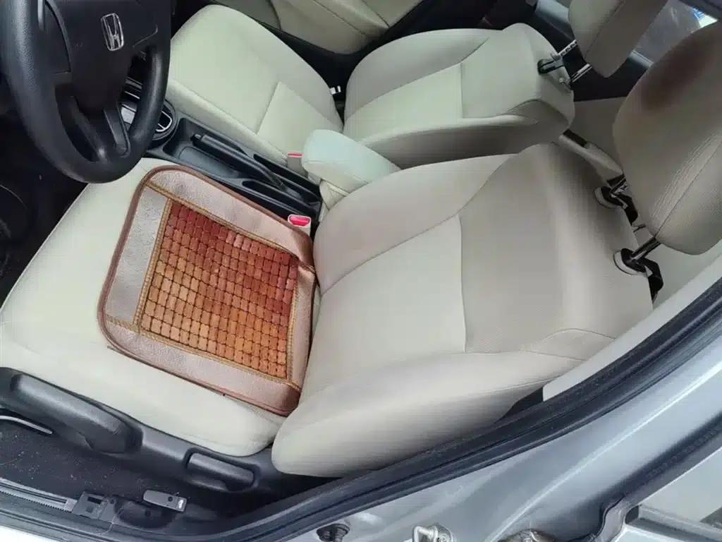 Honda City 2015 1.5L CVT Comfort Edition — миниатюра 15