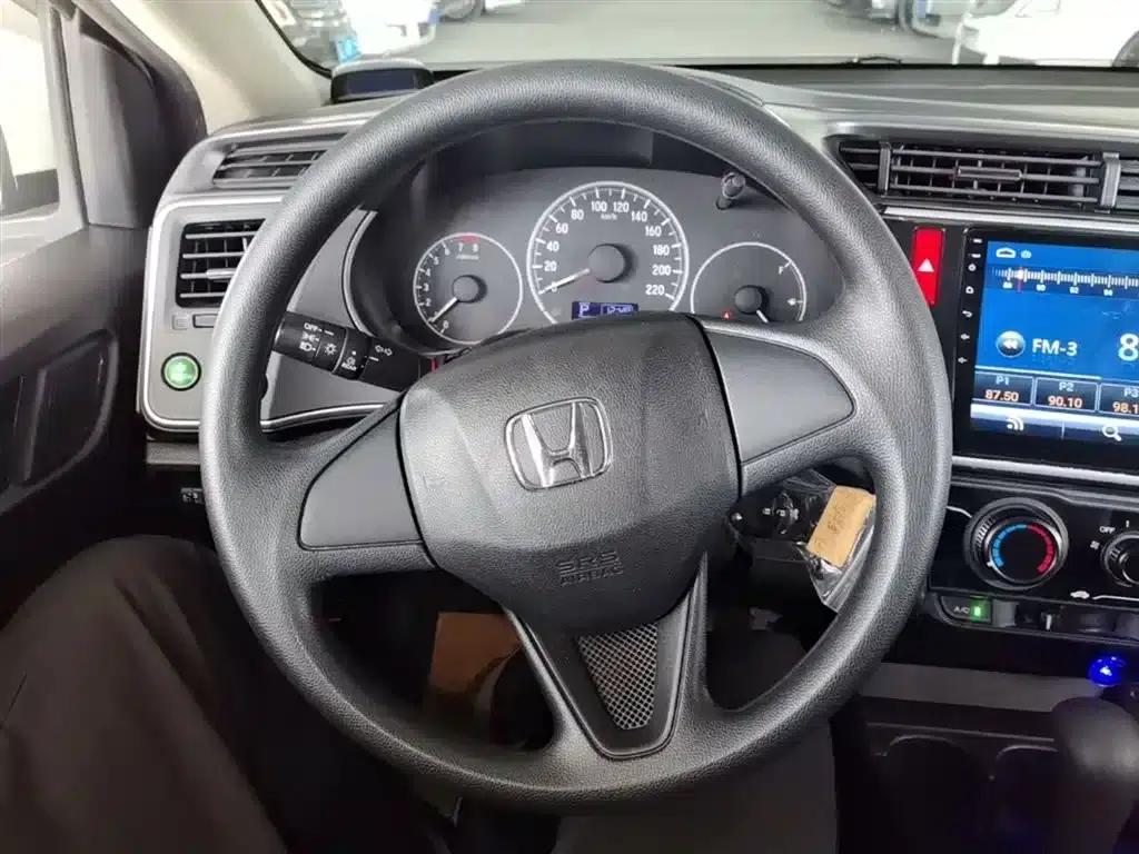 Honda City 2019 1.5L CVT Comfort Edition — миниатюра 11