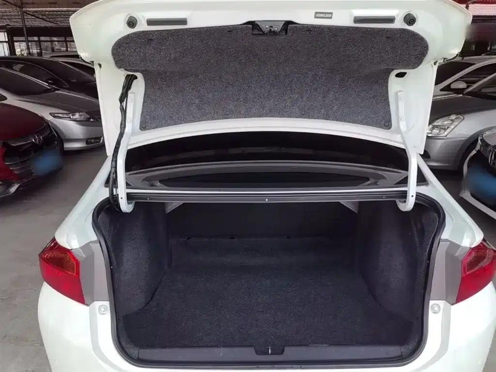 Honda City 2019 1.5L CVT Comfort Edition — миниатюра 19