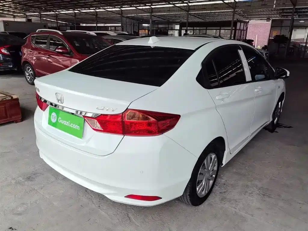 Honda City 2019 1.5L CVT Comfort Edition — миниатюра 7