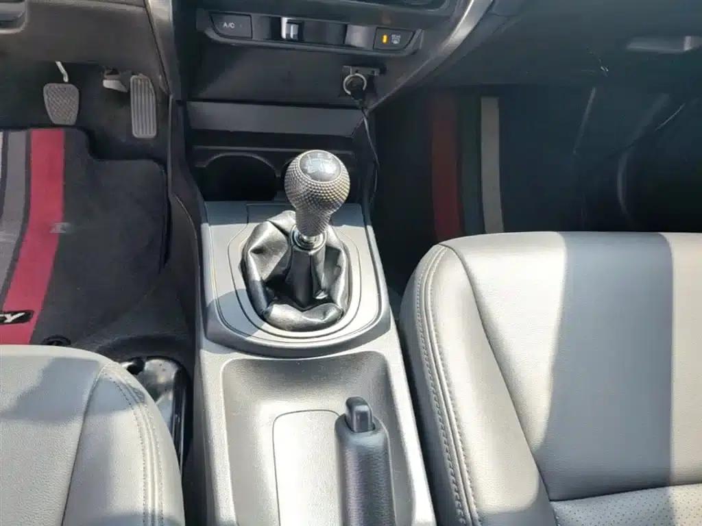 Honda City 2017 1.5L Manual Comfort Edition — миниатюра 14
