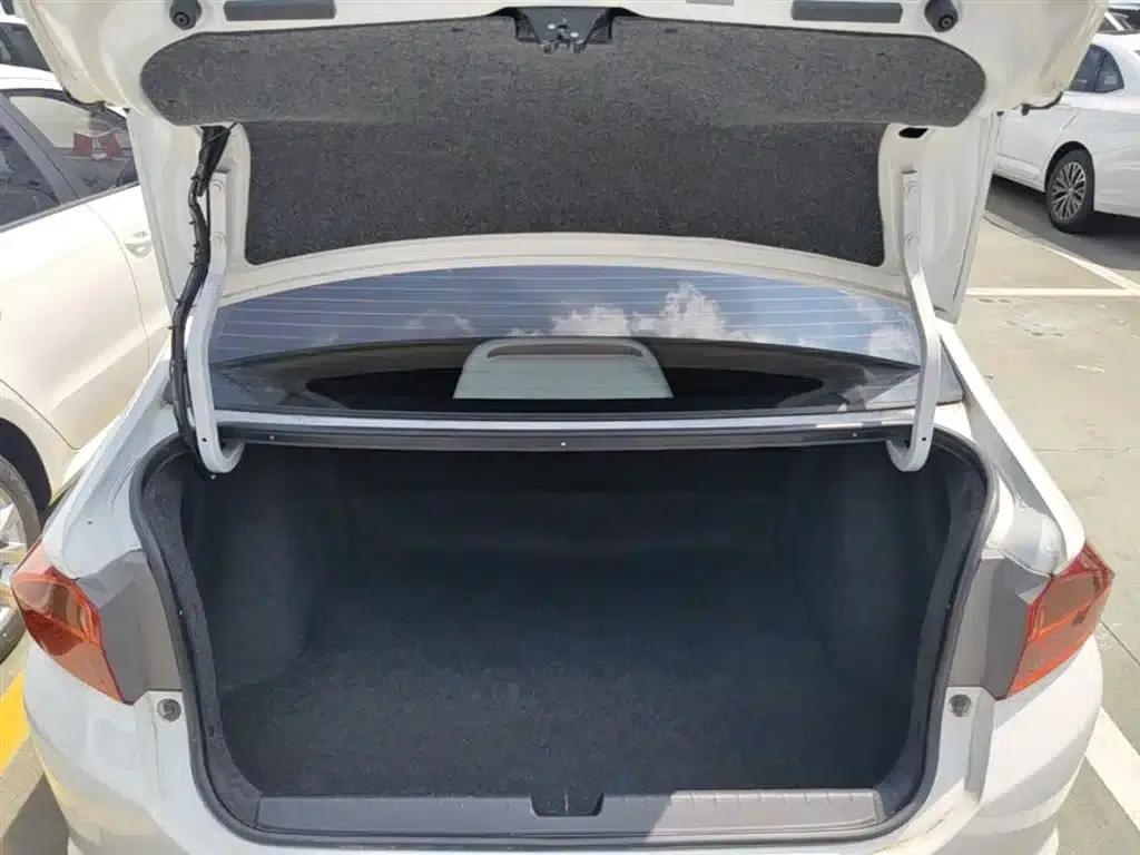 Honda City 2017 1.5L Manual Comfort Edition — миниатюра 19