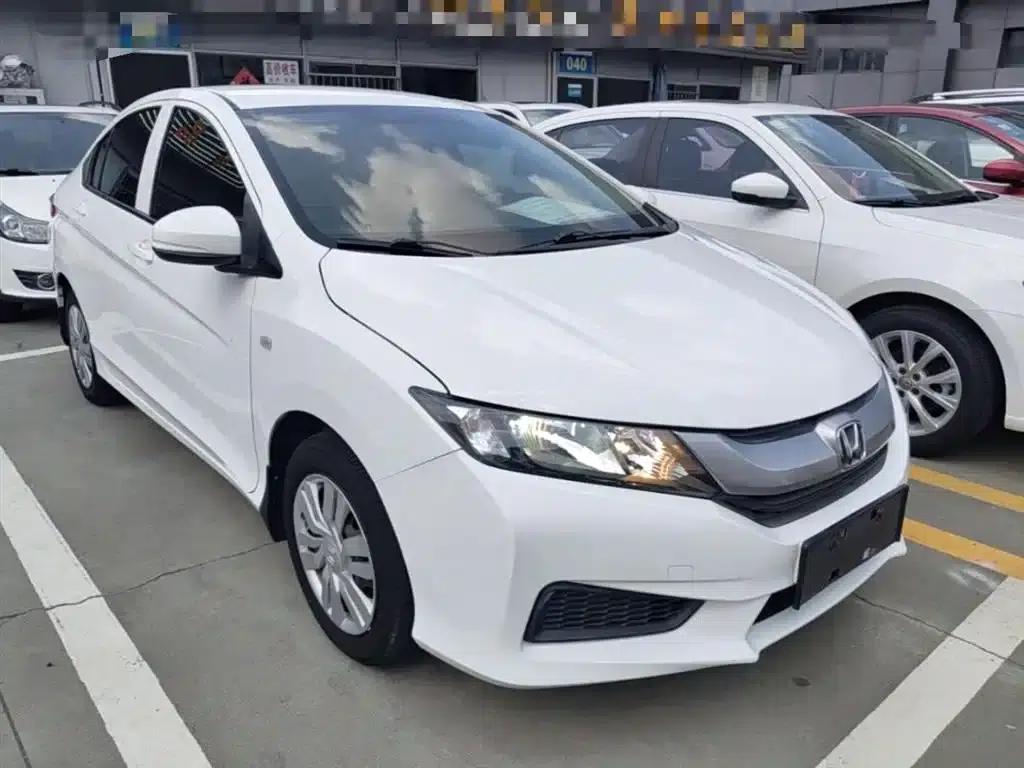 Honda City 2017 1.5L Manual Comfort Edition — миниатюра 4