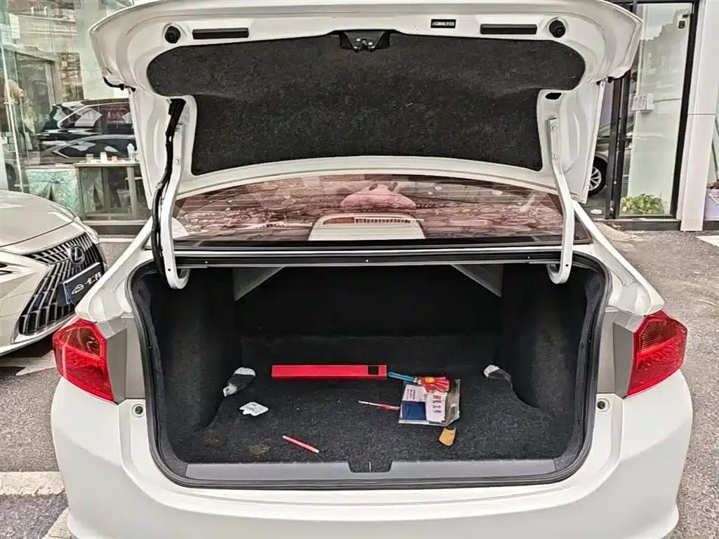 Honda City 2019 1.5L CVT Comfort Edition — миниатюра 19