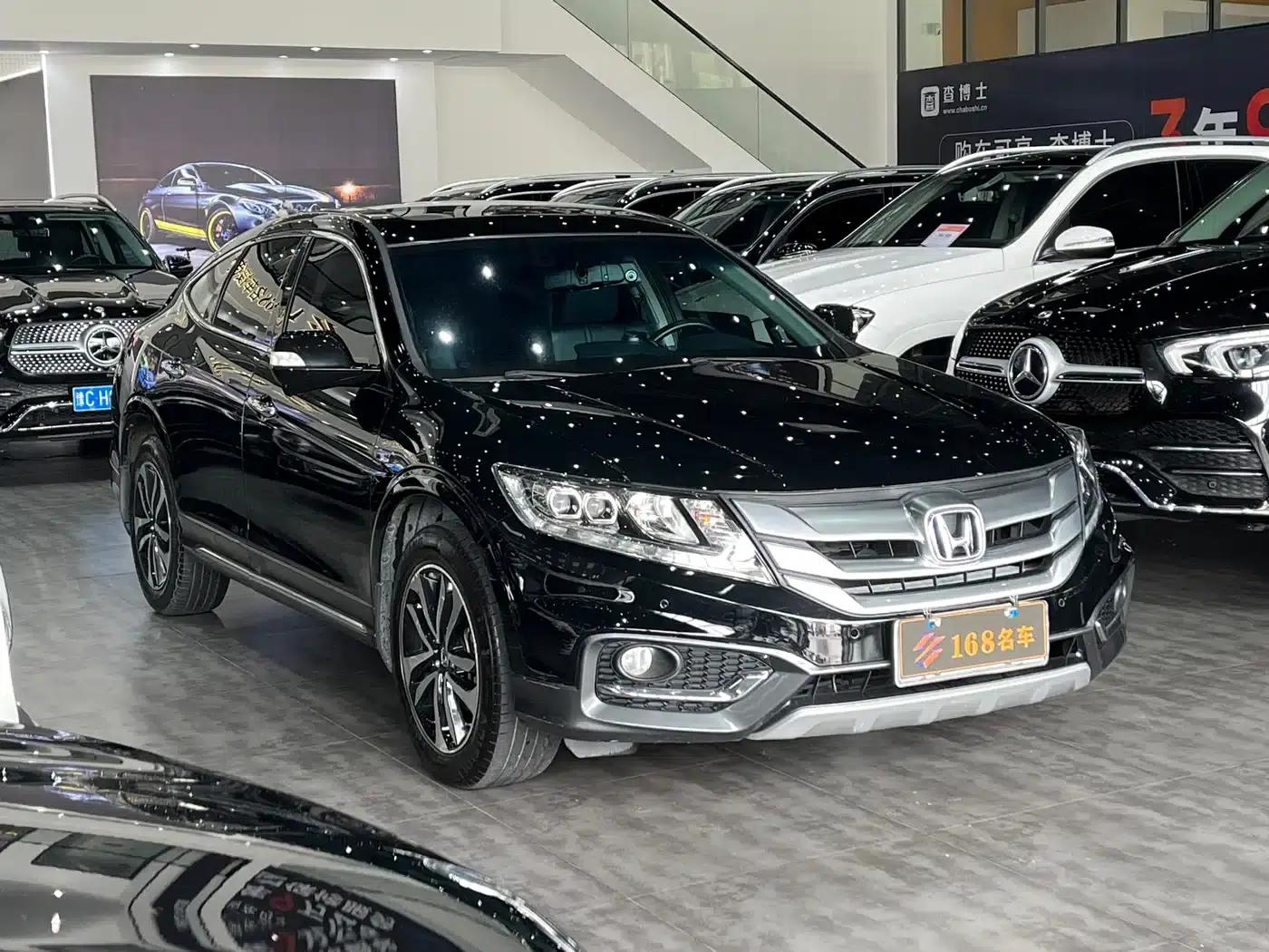 Crosstour 2016 2.4L Luxury Edition — миниатюра 3