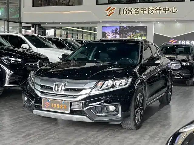 Crosstour 2016 2.4L Luxury Edition