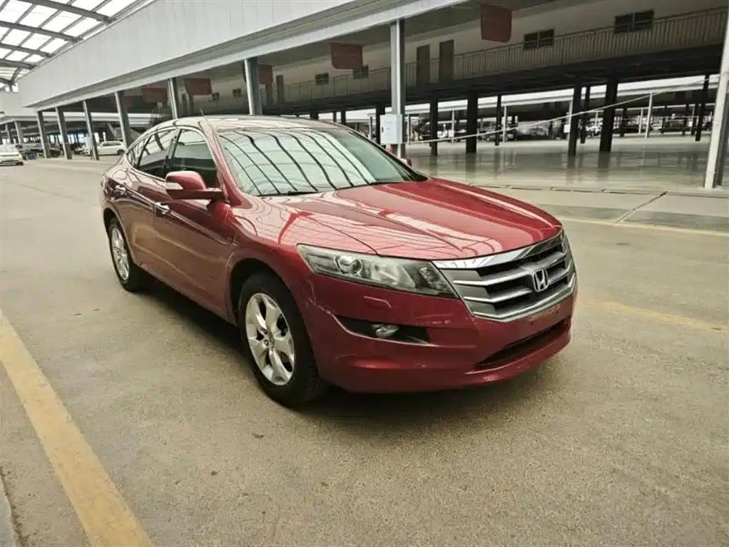 Crosstour 2012 2.4L Premium Edition — миниатюра 3