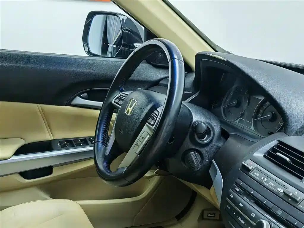 Crosstour 2012 2.4L Luxury Edition — миниатюра 22